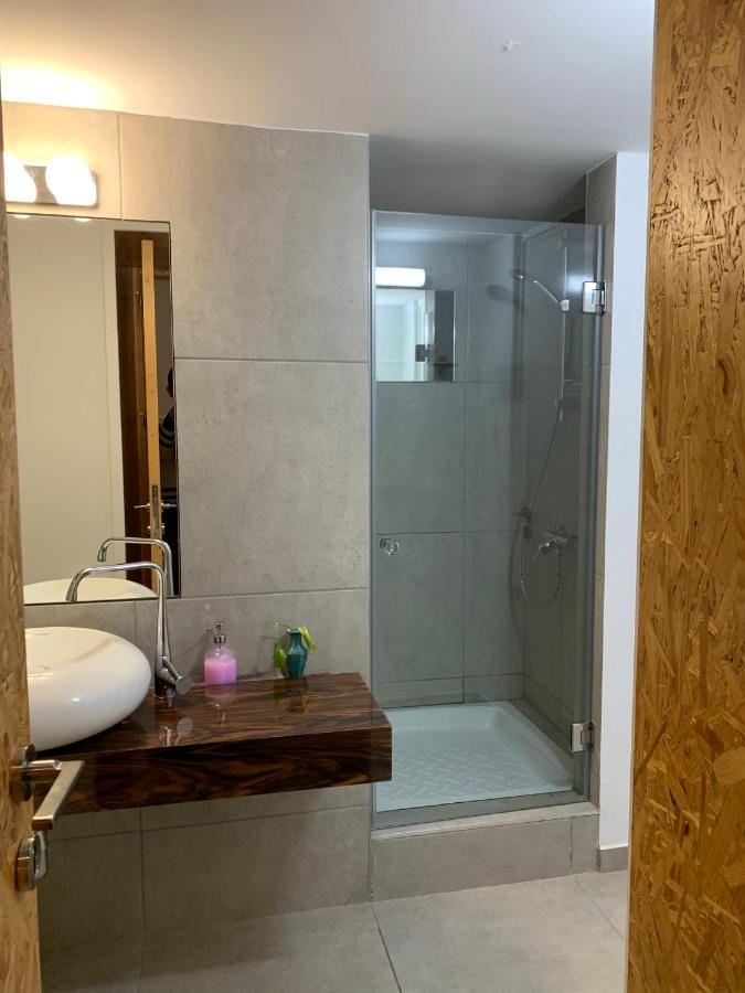 Strovolos Value Suites Zewnętrze zdjęcie